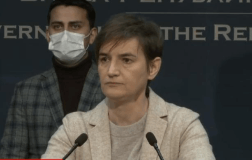 VANREDNO OBRAĆANJE PREMIJERKE: Najnovijom laži o vakcinaciji PREĐENA JE <span style='color:red;'><b>CRVENA LINIJA</b></span>!